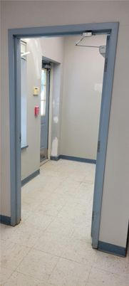Elevator, Interior