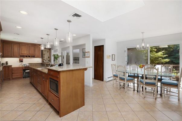 Chandelier, Dining room, Interior, Kitchen, Pendant Lights, Recessed Lighting