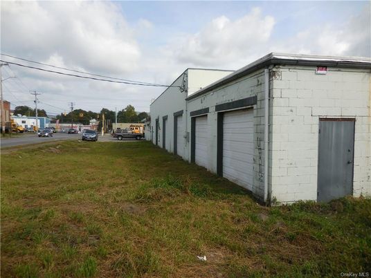 Backyard, Detached Garage, Exterior