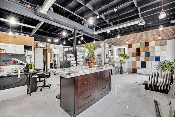 Interior, Kitchen, Marble, Pendant Lights, Recessed Lighting, Stone Walls
