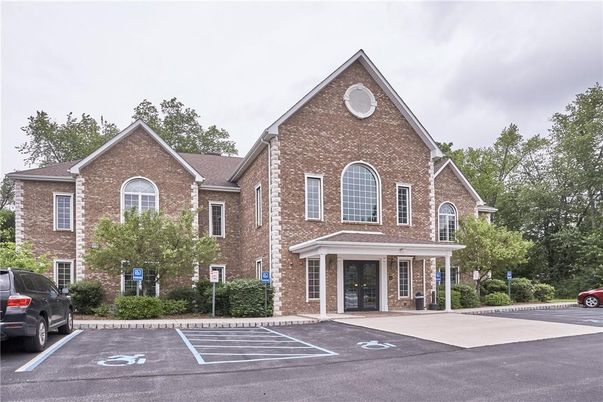 Exterior, Facade, Brick Facade, Brick Traditional