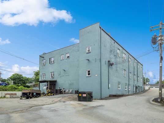 Exterior, Facade, Condo Building