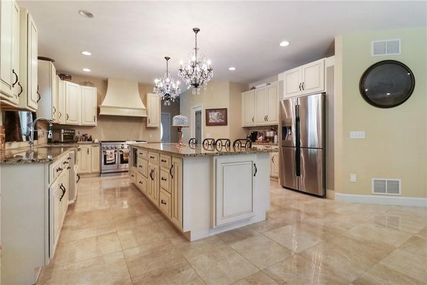 Chandelier, Interior, Kitchen, Recessed Lighting, Stainless Steel Appliances