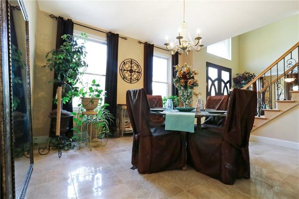 Chandelier, Dining room, Interior