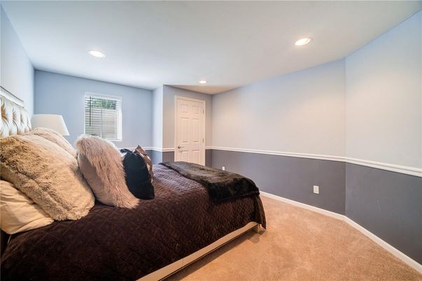 Bedroom, Interior, Recessed Lighting