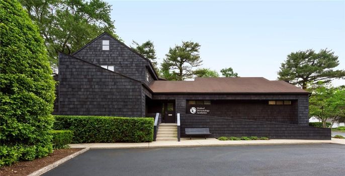 Attached, Exterior, Facade, Cape Cod