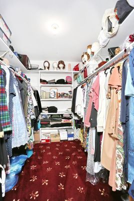 Interior, Walk-in Closets