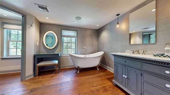 Bathroom, Dual Sink Vanities, Free Standing Baths, Interior, Pendant Lights, Recessed Lighting, Wood Texture Flooring