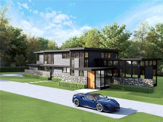 Backyard, Exterior, Facade, Modern