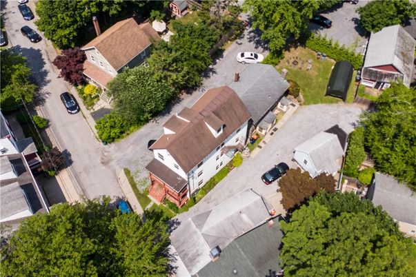 Exterior, Drone