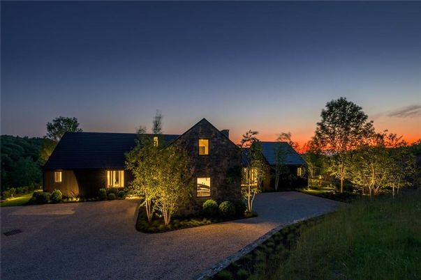 Backyard, Exterior, Facade, French Provincial