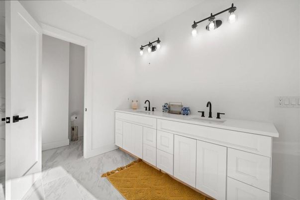 Bathroom, Dual Sink Vanities, Interior, Marble