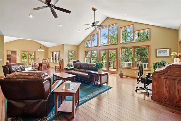 Dining room, Interior, Living room, Pendant Lights, Recessed Lighting, Wood Texture Flooring