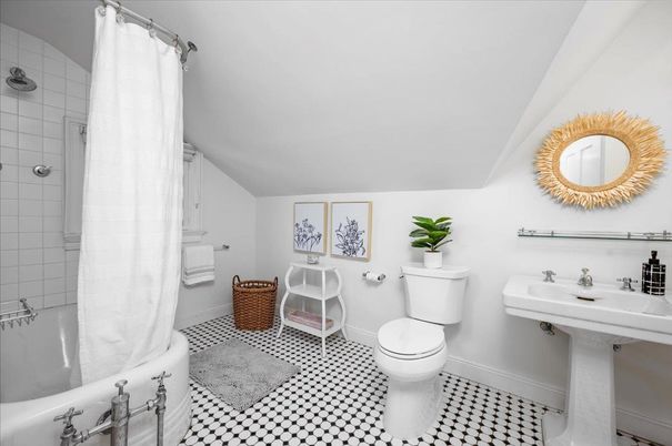Bathroom, Interior