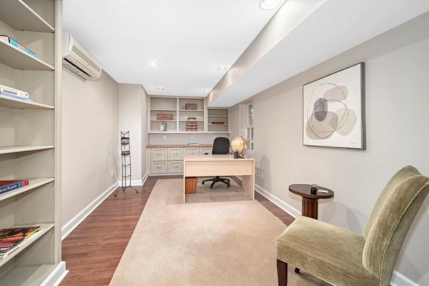Home Office, Interior, Recessed Lighting, Wood Texture Flooring