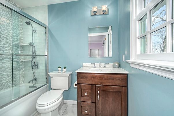 Bathroom, Glass Shower, Interior