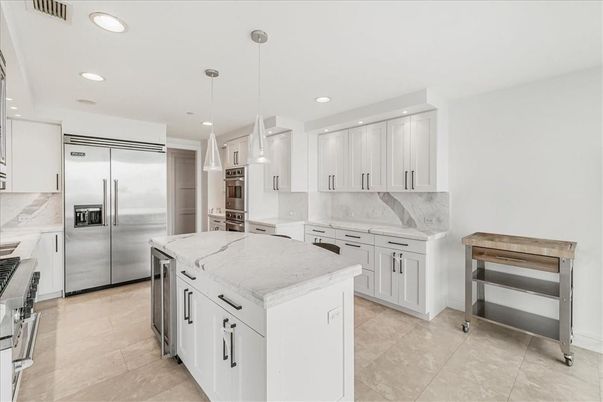Interior, Kitchen, Pendant Lights, Recessed Lighting, Stainless Steel Appliances