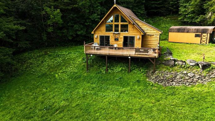 Backyard, Exterior, Hot Tub