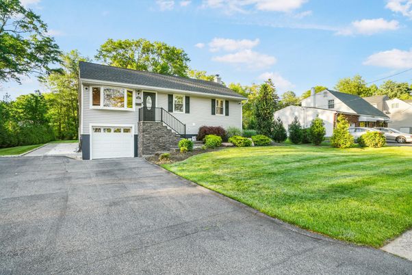Attached, Exterior, Facade, Raised Ranch