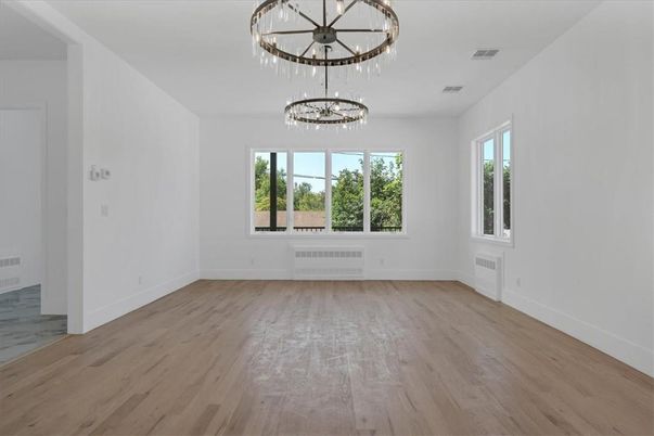Chandelier, Empty room, Interior, Wood Texture Flooring