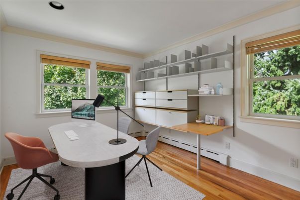Home Office, Interior, Recessed Lighting, Wood Texture Flooring