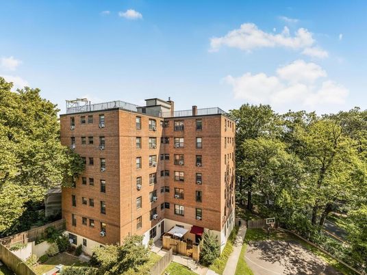 Exterior, Facade, Condo Building