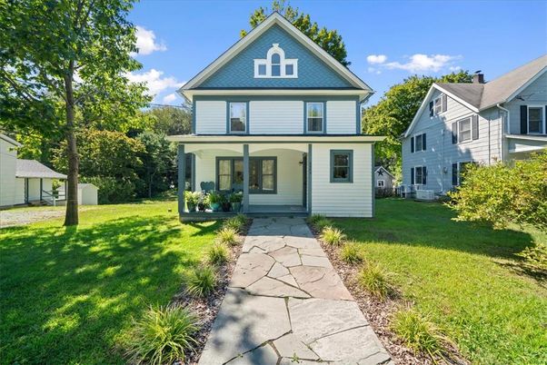 Backyard, Exterior, Facade, Queen Anne Victorian