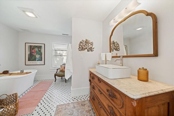 Bathroom, Dual Sink Vanities, Free Standing Baths, Interior