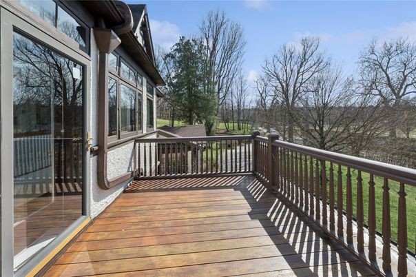 Exterior, Wood Texture Flooring