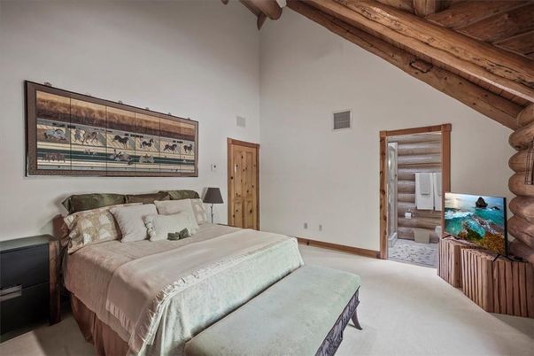 Bedroom, Interior, Wooden Beams, Wooden Ceilings