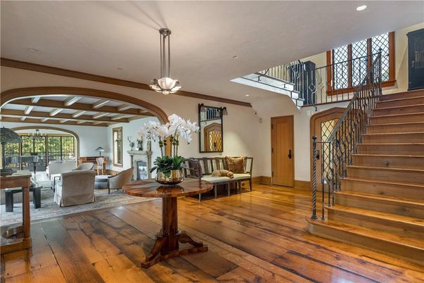 Fireplace, Interior, Living room, Pendant Lights, Piano, Recessed Lighting, Wood Texture Flooring