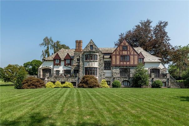 Backyard, Exterior, Facade, Tudor Revival