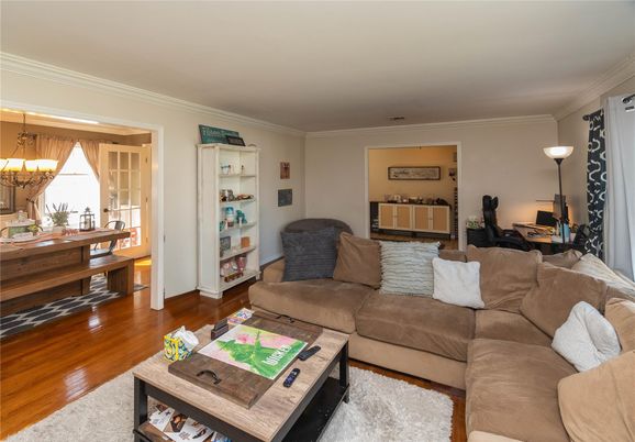 Dining room, Interior, Living room, Pendant Lights, Wood Texture Flooring