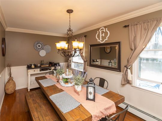 Chandelier, Dining room, Interior, Wood Texture Flooring