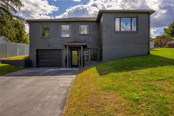 Attached, Exterior, Facade, Brick Facade, Raised Ranch