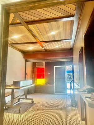 Fitness Equipment, Interior, Wooden Beams, Wooden Ceilings