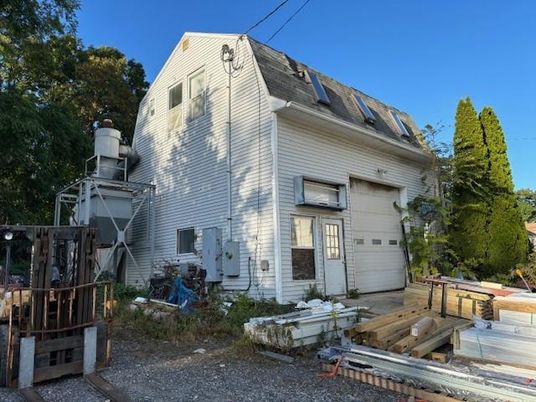 Exterior, Solar Panels