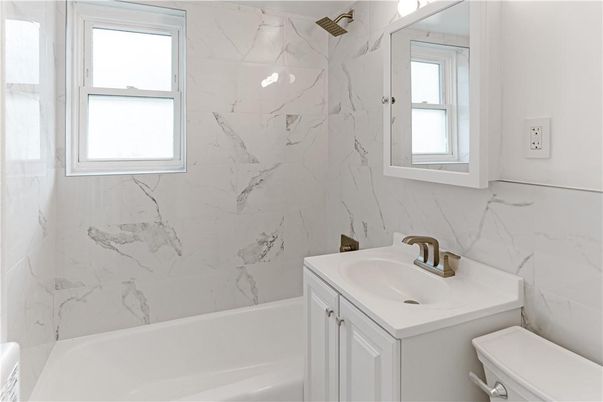 Bathroom, Interior, Marble Walls