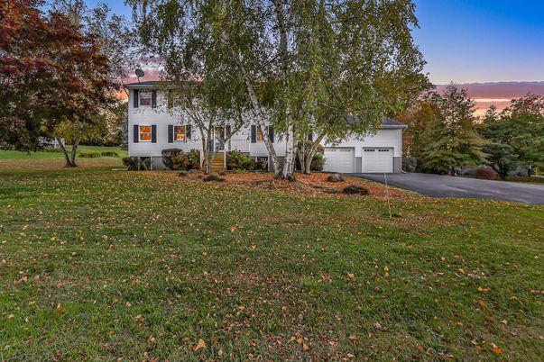 Backyard, Detached Garage, Exterior