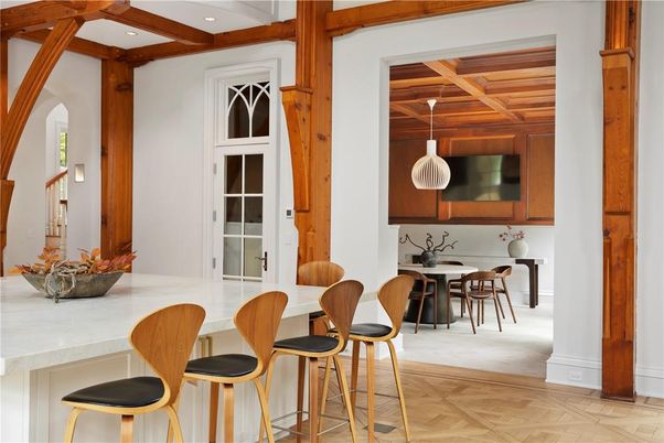 Dining room, Interior, Pendant Lights, Recessed Lighting, Wooden Beams, Wooden Ceilings