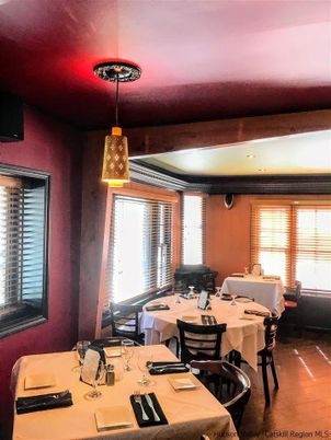 Dining room, Interior, Pendant Lights, Recessed Lighting