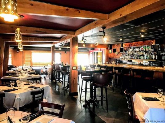 Dining room, Interior, Pendant Lights, Wooden Beams
