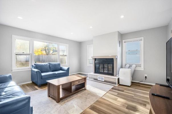 Fireplace, Interior, Living room, Recessed Lighting, Wood Texture Flooring