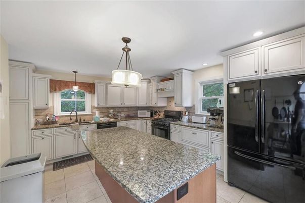 Interior, Kitchen, Pendant Lights, Recessed Lighting