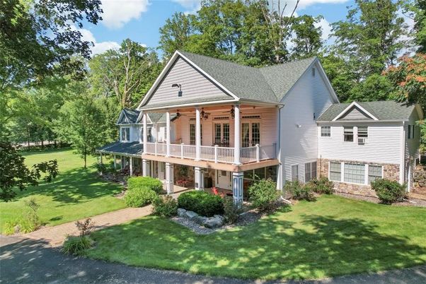 Backyard, Exterior, Facade, Farmhouse