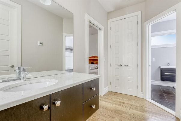Bathroom, Dual Sink Vanities, Interior, Wood Texture Flooring