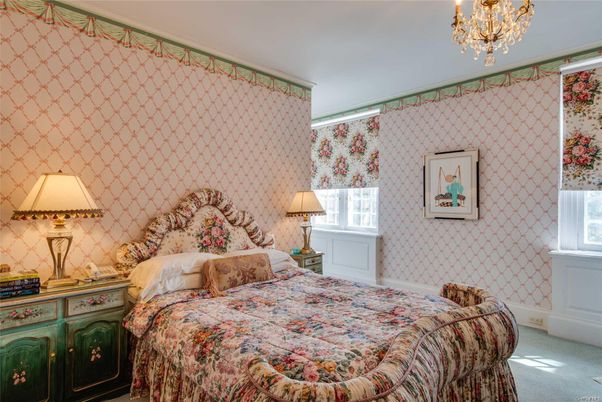 Bedroom, Chandelier, Interior