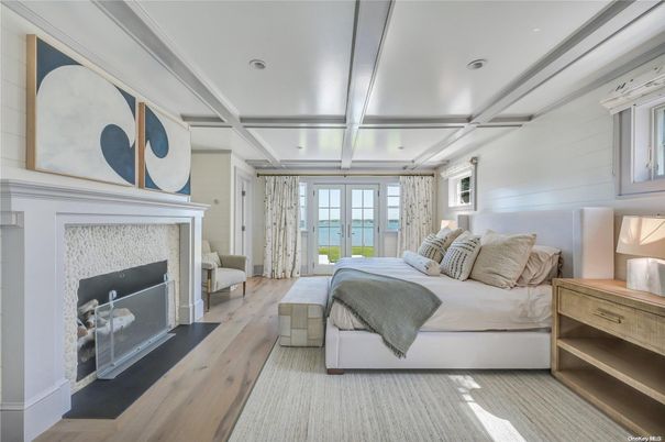 Bedroom, Fireplace, Interior, Recessed Lighting, Wood Texture Flooring