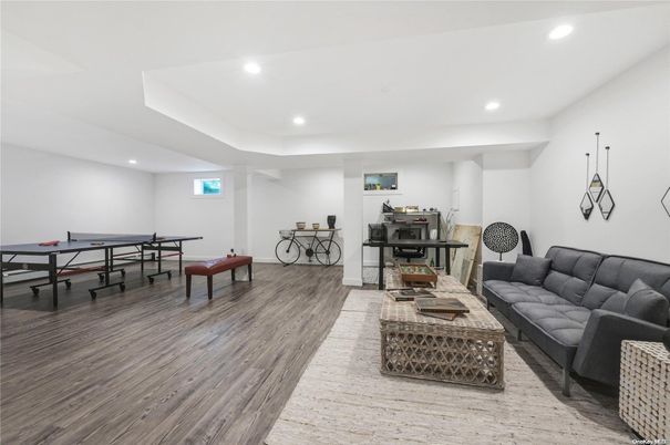 Game Room, Interior, Living room, Recessed Lighting, Wood Texture Flooring