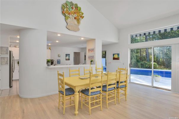 Dining room, Interior, Kitchen, Recessed Lighting, Wood Texture Flooring